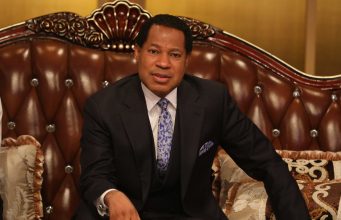Effusive Worship Begins ‘August Global Communion Service’ with Pastor Chris