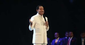 Wave of Blessings Sweeps through Black Star Square as Pastor Chris Arrives