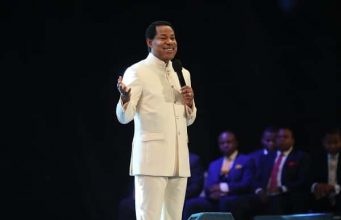 Wave of Blessings Sweeps through Black Star Square as Pastor Chris Arrives