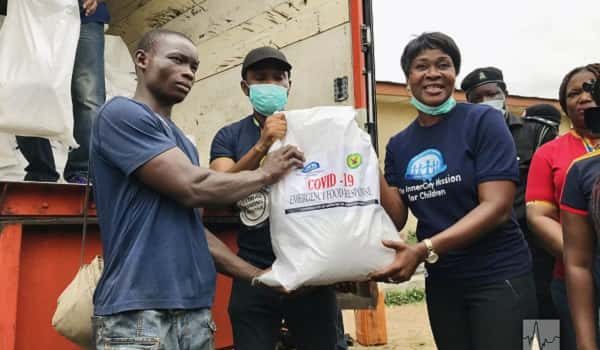 COVID-19: Pastor Chris Provides Emergency Food Relief Intervention