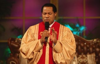 Prayer of Thanksgiving Opens Up May Global Service with Pastor Chris