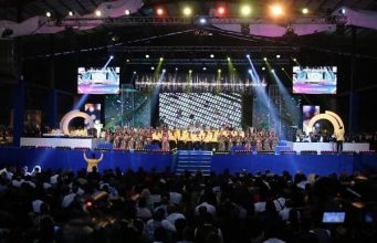 Lord Jesus our King We Worship You by Eniola LoveWorld Singers